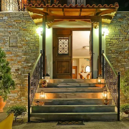 Ainareti カラ・ネラ