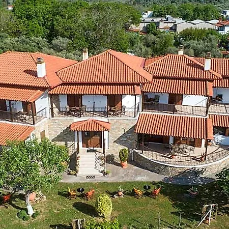Hotel Ainareti 2*