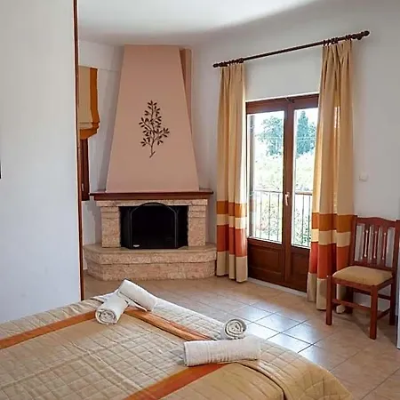 Ainareti Hotel Kala Nera