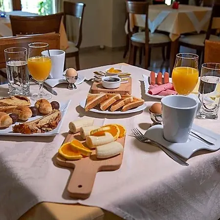 Hotel Ainareti
